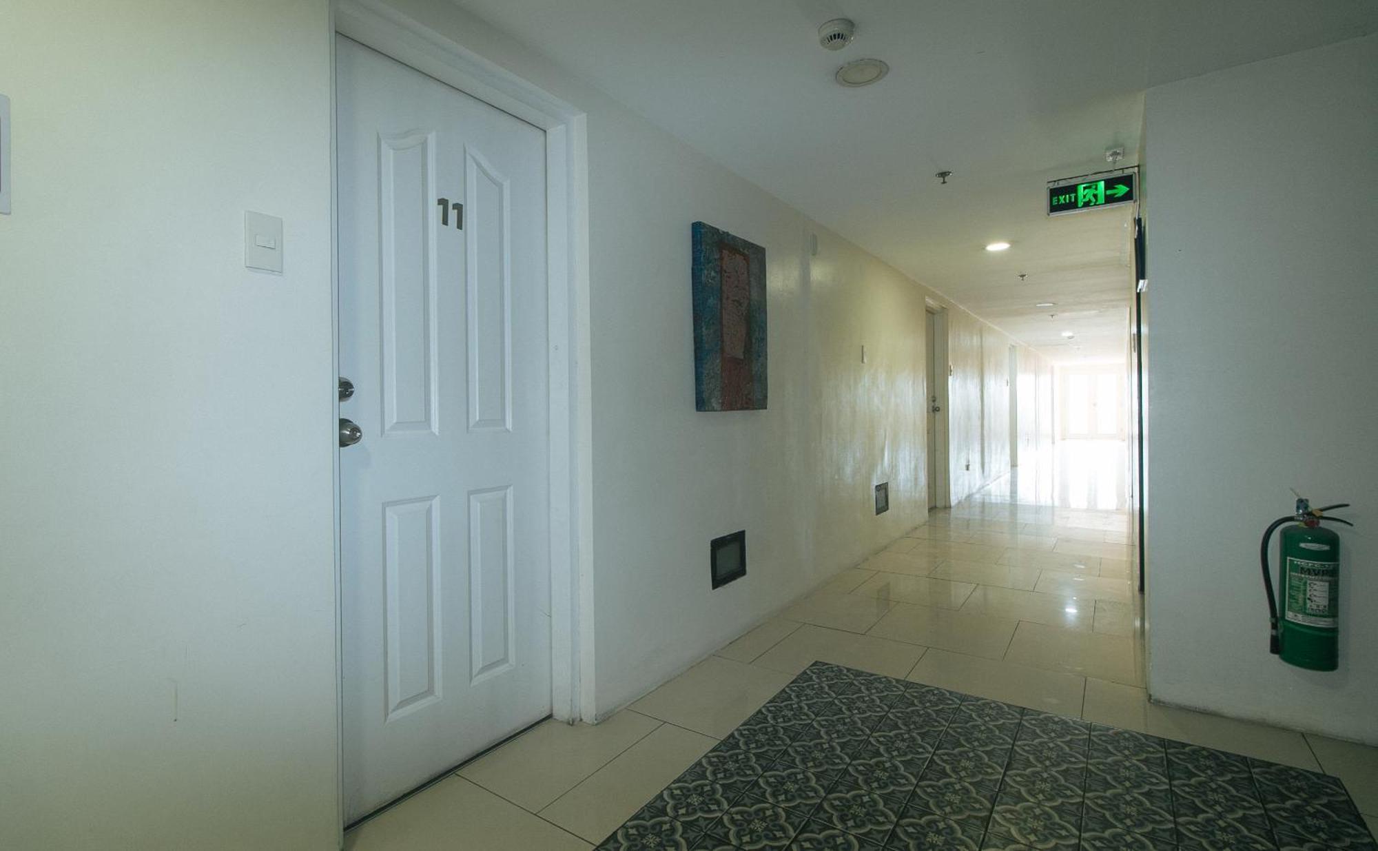 59 Xavierville By Reddoorz Cubao Exterior foto